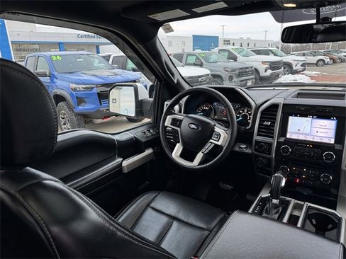 Used 2018 Ford F150 Lariat image 15