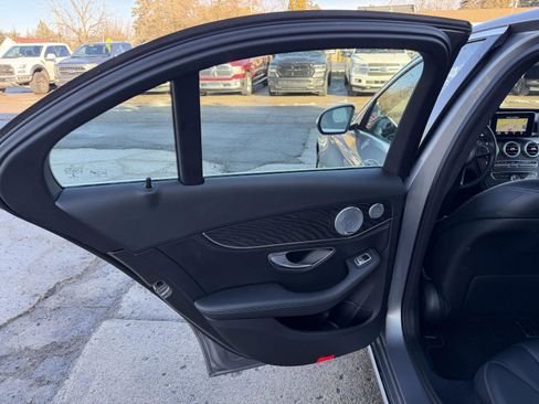 Used 2015 Mercedes-Benz C 300 4MATIC Sedan image 17