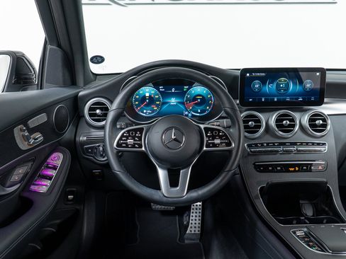 Certified 2022 Mercedes-Benz GLC 300 4MATIC image 17
