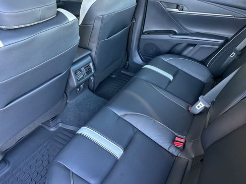 New 2026 Toyota Camry Hybrid AWD/4WD image 14