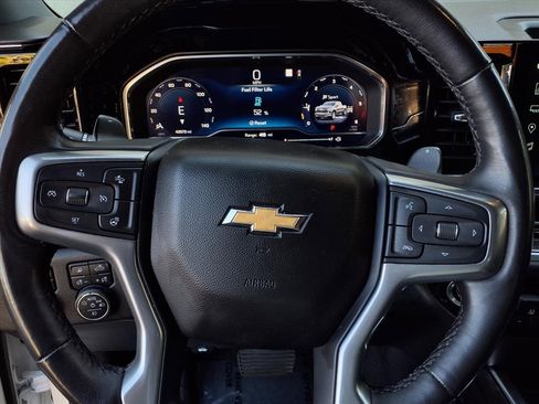 Used 2022 Chevrolet Silverado 1500 LTZ w/ LTZ Convenience Package II image 12