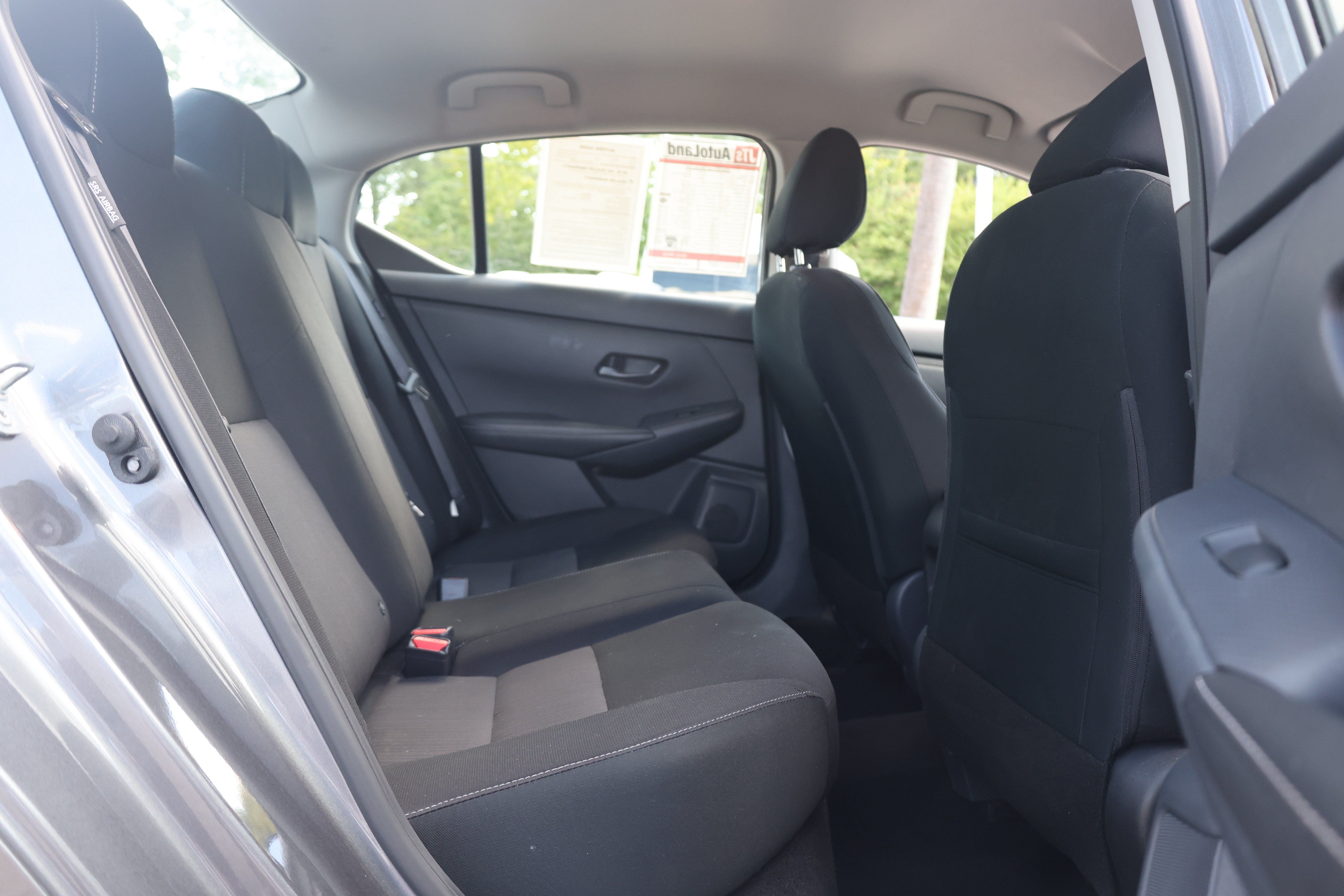 Used 2024 Nissan Sentra SV FWD image 16