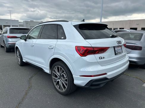Used 2025 Audi Q3 2.0T Premium Plus w/ Premium Plus Package AWD/4WD image 4