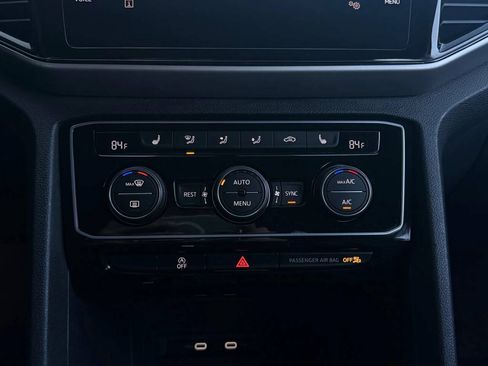 Used 2023 Volkswagen Atlas SE AWD/4WD image 31