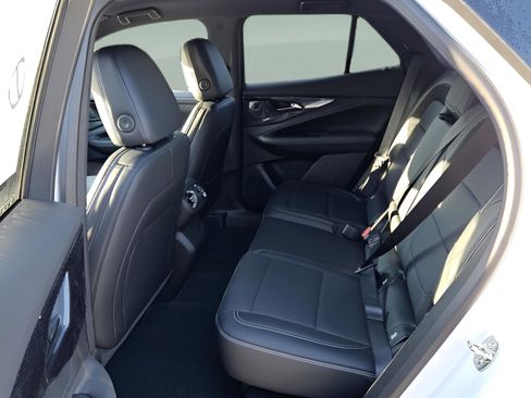 New 2025 Chevrolet Blazer EV LT image 7