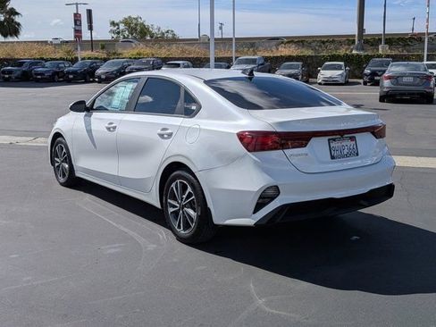 Used 2023 Kia Forte LXS FWD image 11
