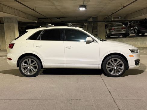 Used 2015 Audi Q3 2.0T Premium Plus w/ Sport Package image 7