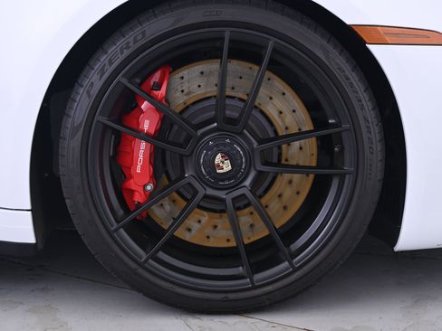 Used 2022 Porsche 911 Carrera 4S image 17