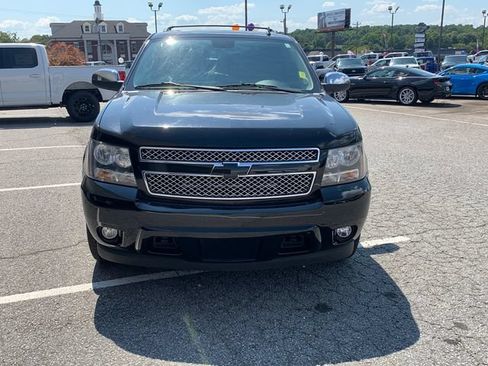 Used 2012 Chevrolet Tahoe LTZ RWD image 2