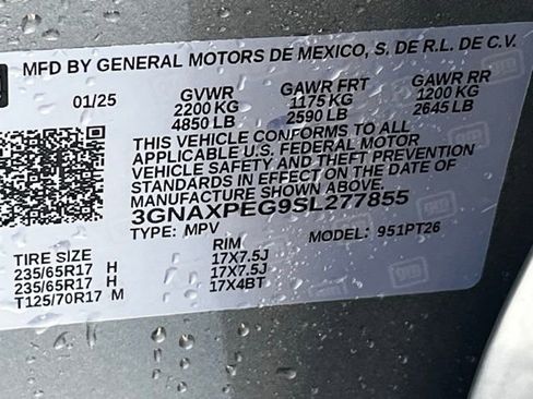 Used 2025 Chevrolet Equinox LT image 35