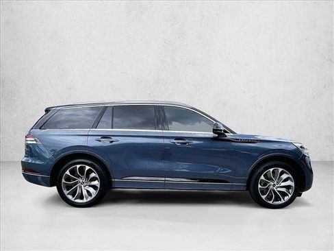 Used 2021 Lincoln Aviator Grand Touring w/ Equipment Group 301A AWD/4WD image 5