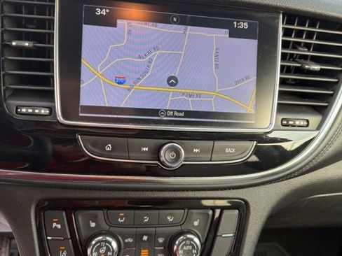 Used 2018 Buick Encore Premium w/ Experience Buick Package image 19