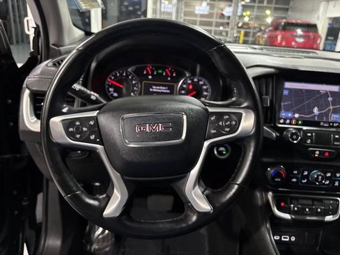 Used 2024 GMC Terrain SLT w/ Infotainment Package II AWD/4WD image 20