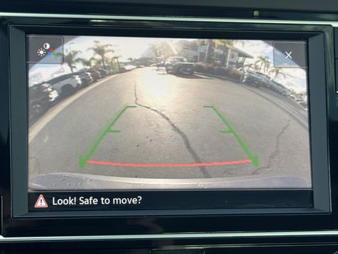 Used 2021 Volkswagen Jetta R-Line image 26