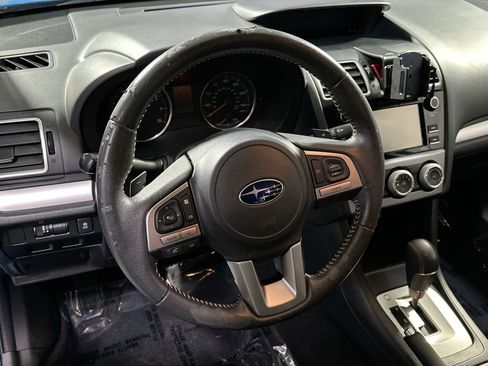 Used 2017 Subaru Crosstrek 2.0i Premium w/ Moonroof Package image 18