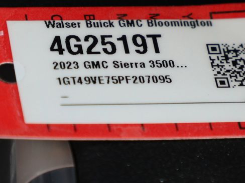 Used 2023 GMC Sierra 3500 AT4 w/ AT4 Preferred Package AWD/4WD image 30