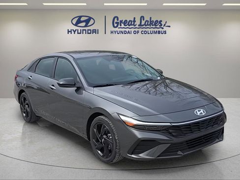 New 2026 Hyundai Elantra Sport FWD image 7