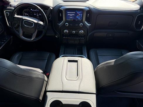 Used 2021 GMC Sierra 1500 Denali w/ Denali Ultimate Package AWD/4WD image 11