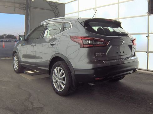 Certified 2020 Nissan Rogue Sport SV image 6