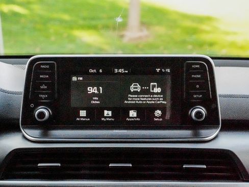 Used 2020 Kia Telluride S w/ S 8 Passenger Seating Package image 12