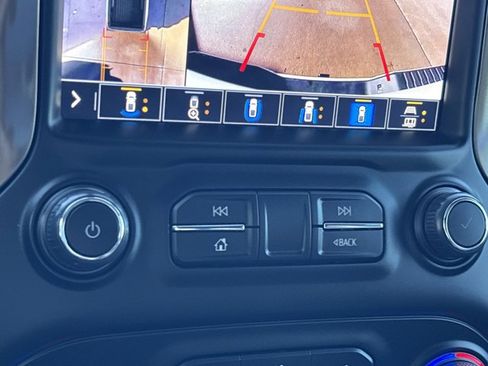 Used 2023 Chevrolet Silverado 3500 High Country w/ Z71 Off-Road Package image 45