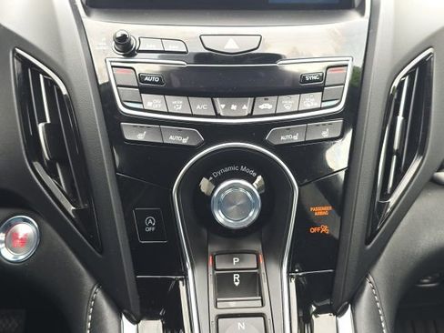 Used 2025 Acura RDX w/ Technology Package image 18