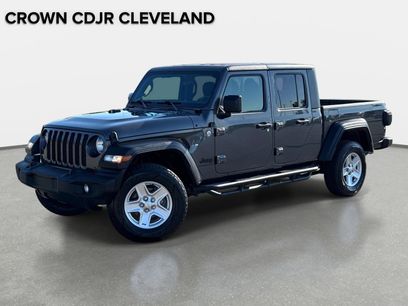 Used 2020 Jeep Gladiator Sport w/ Quick Order Package 24S