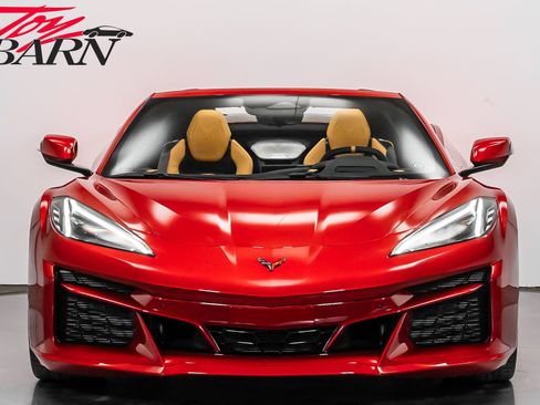 Used 2025 Chevrolet Corvette Z06 image 8