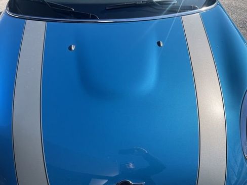 Certified 2024 MINI Cooper 2-Door Hardtop image 33