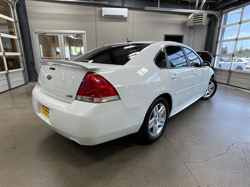 Used 2012 Chevrolet Impala LT FWD image 5
