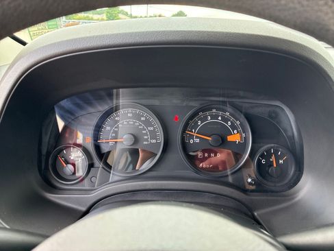 Used 2016 Jeep Patriot Sport w/ Power Value Group FWD image 26