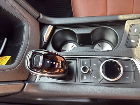 Used 2025 Cadillac XT5 Premium Luxury w/ Technology Package image 15