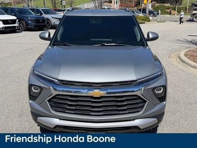 Used 2024 Chevrolet TrailBlazer LT w/ LT Cold Weather Package