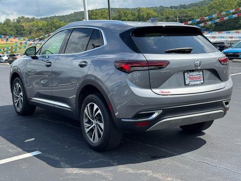 Used 2022 Buick Envision Essence w/ Safety Package FWD image 6