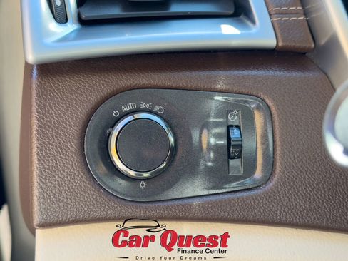 Used 2016 Cadillac SRX Luxury w/ Driver Awareness Package image 33