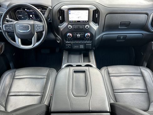 Used 2022 GMC Sierra 3500 Denali w/ Denali Ultimate Package image 13