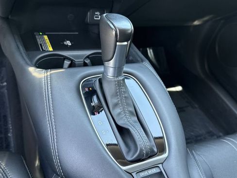 Certified 2024 Honda HR-V EX-L image 31