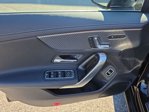 Used 2024 Mercedes-Benz CLA 250 4MATIC image 19