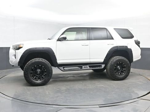 Used 2015 Toyota 4Runner SR5 Premium AWD/4WD image 6