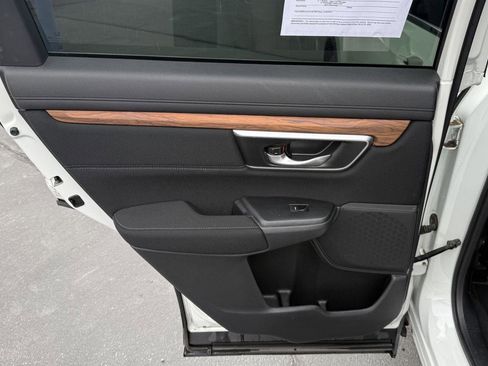 Used 2018 Honda CR-V EX image 19