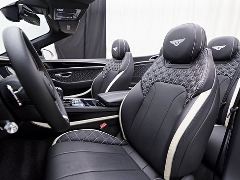 Used 2024 Bentley Continental GT Speed image 54