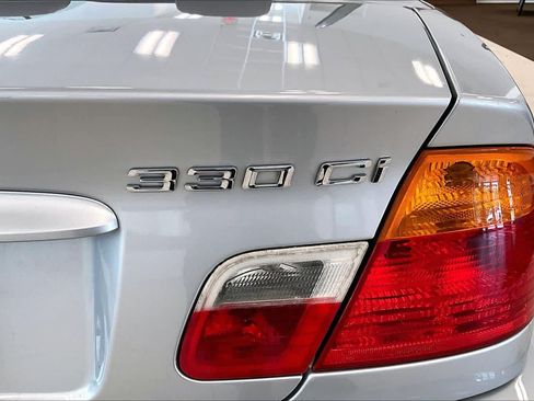 Used 2002 BMW 330Ci Convertible RWD image 9