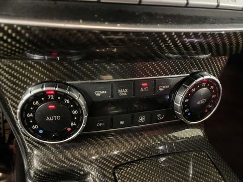 Used 2015 Mercedes-Benz G 63 AMG 4MATIC image 33