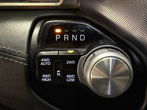 Used 2020 RAM 1500 Limited image 27