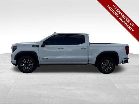Used 2023 GMC Sierra 1500 AT4 w/ AT4 Premium Package AWD/4WD image 2