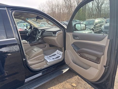 Used 2018 Chevrolet Tahoe LT image 29