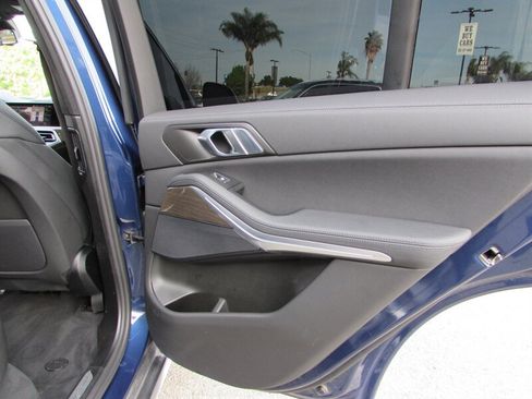 Used 2021 BMW X5 xDrive40i w/ Convenience Package AWD/4WD image 26