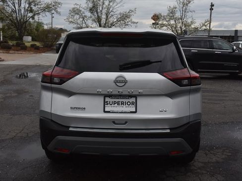 Used 2023 Nissan Rogue SV image 6