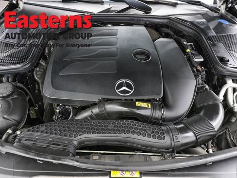 Used 2020 Mercedes-Benz C 300 4MATIC Sedan image 7