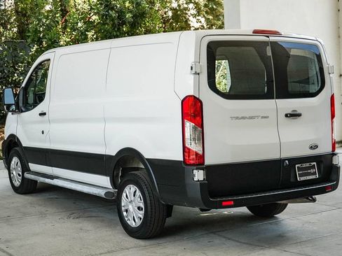 Used 2025 Ford Transit 250 Low Roof w/ Exterior Upgrade Package RWD image 4